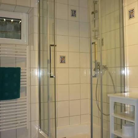 شقة Idyllische Ferienwohnung Mit Panoramablick بيورون