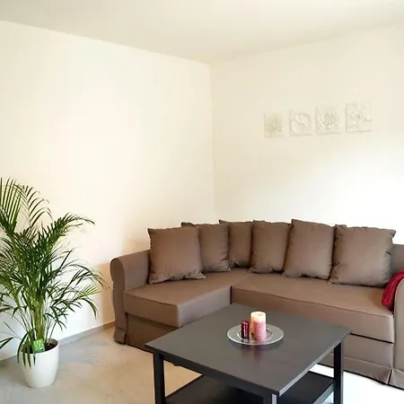 Idyllische Ferienwohnung Mit Panoramablick *